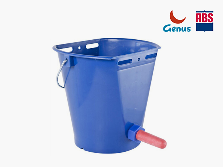 Calf feeding bucket